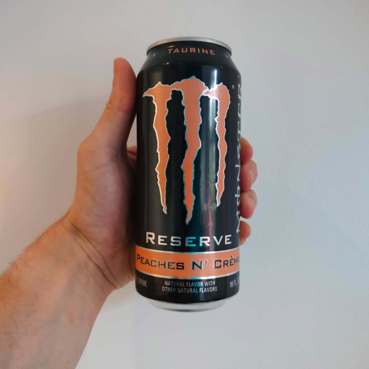 Monster Reserve Peaches N' Creme