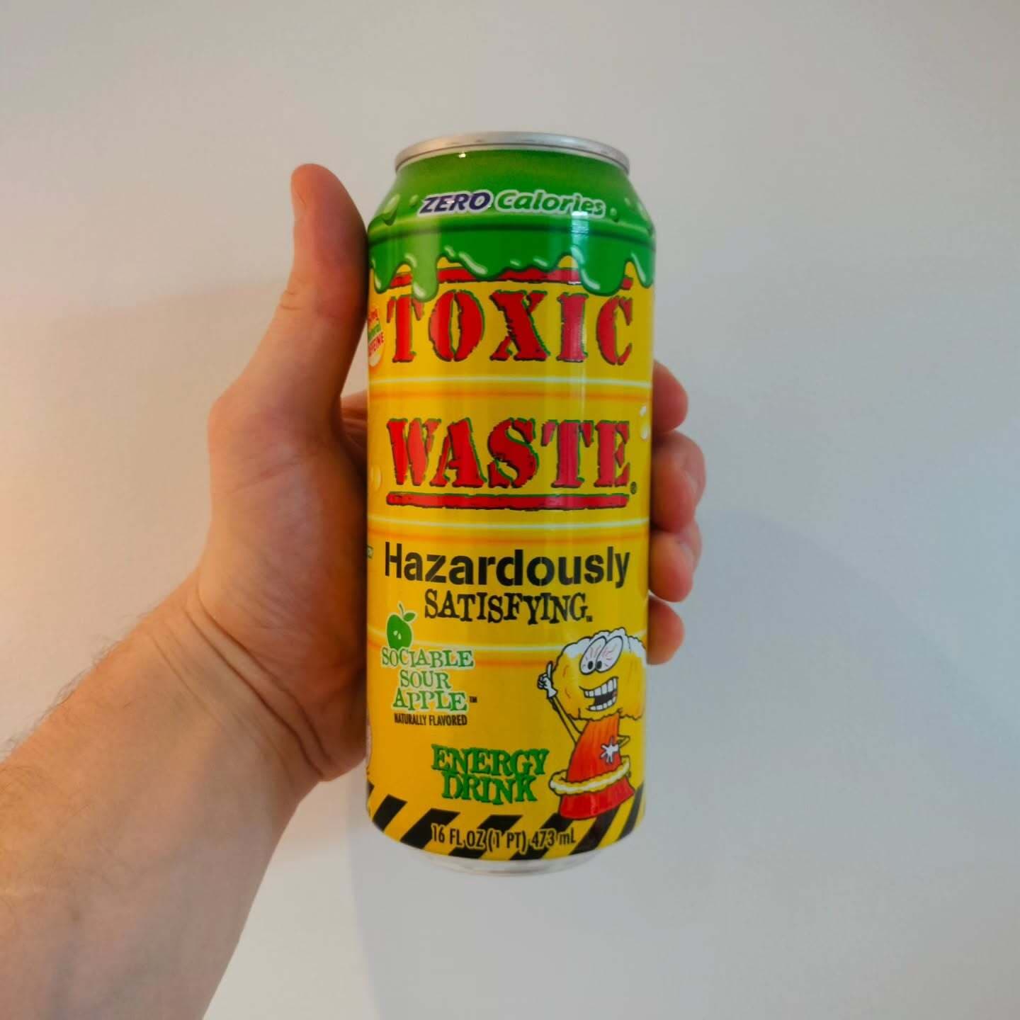 Toxic Waste Sociable Sour Apple