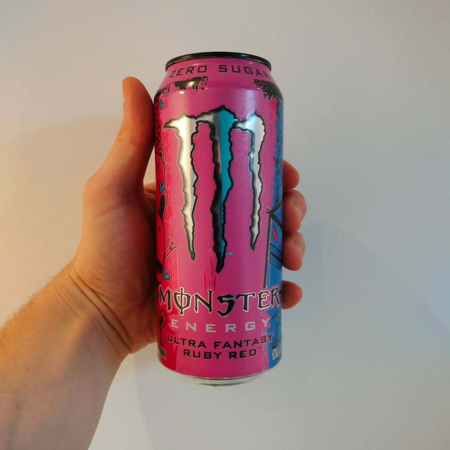 Monster Ultra Fantasy Ruby Red